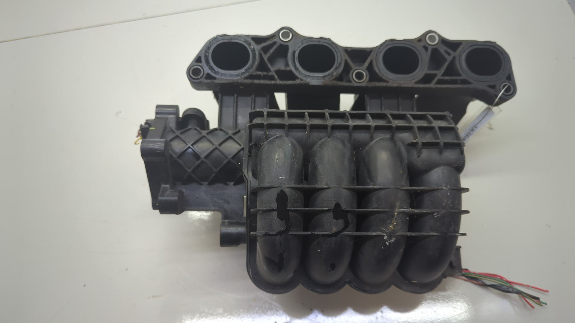 Коллектор впускной