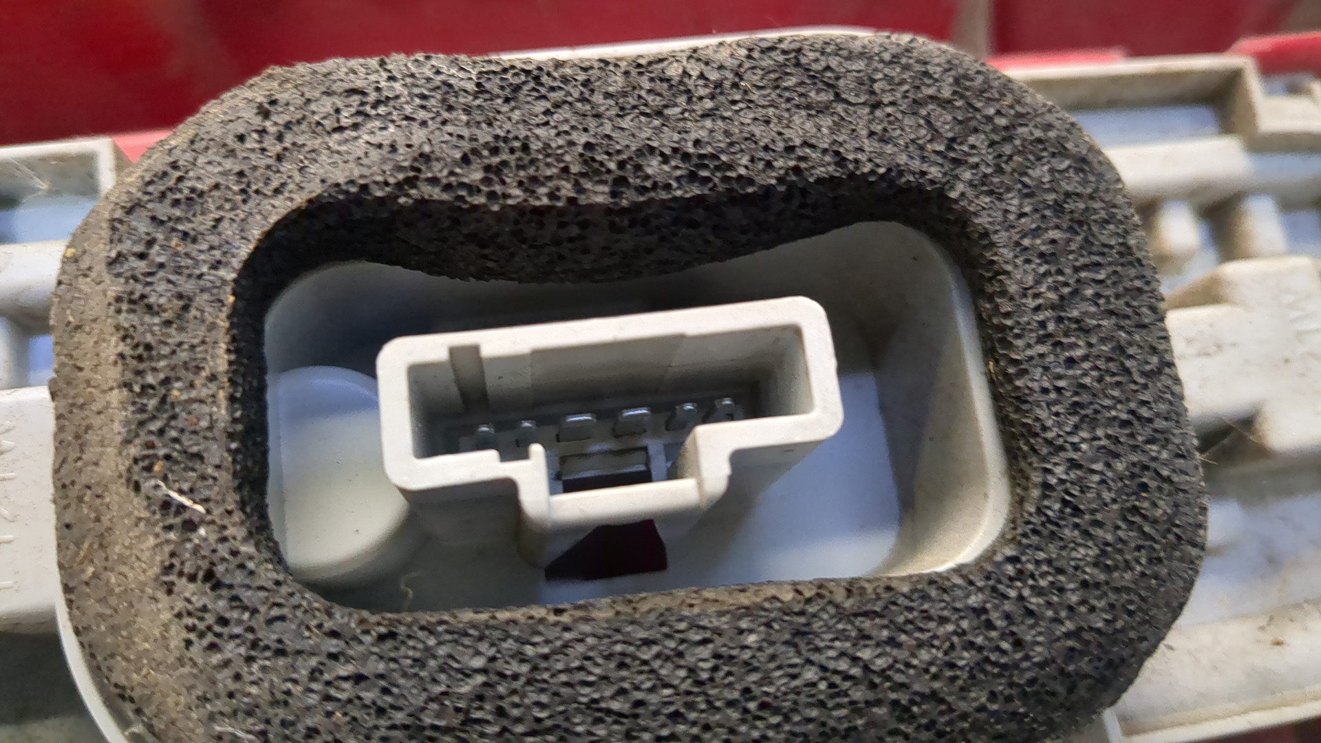 Фонарь задний правый