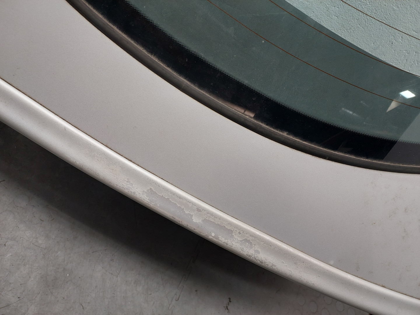 Дверь багажника