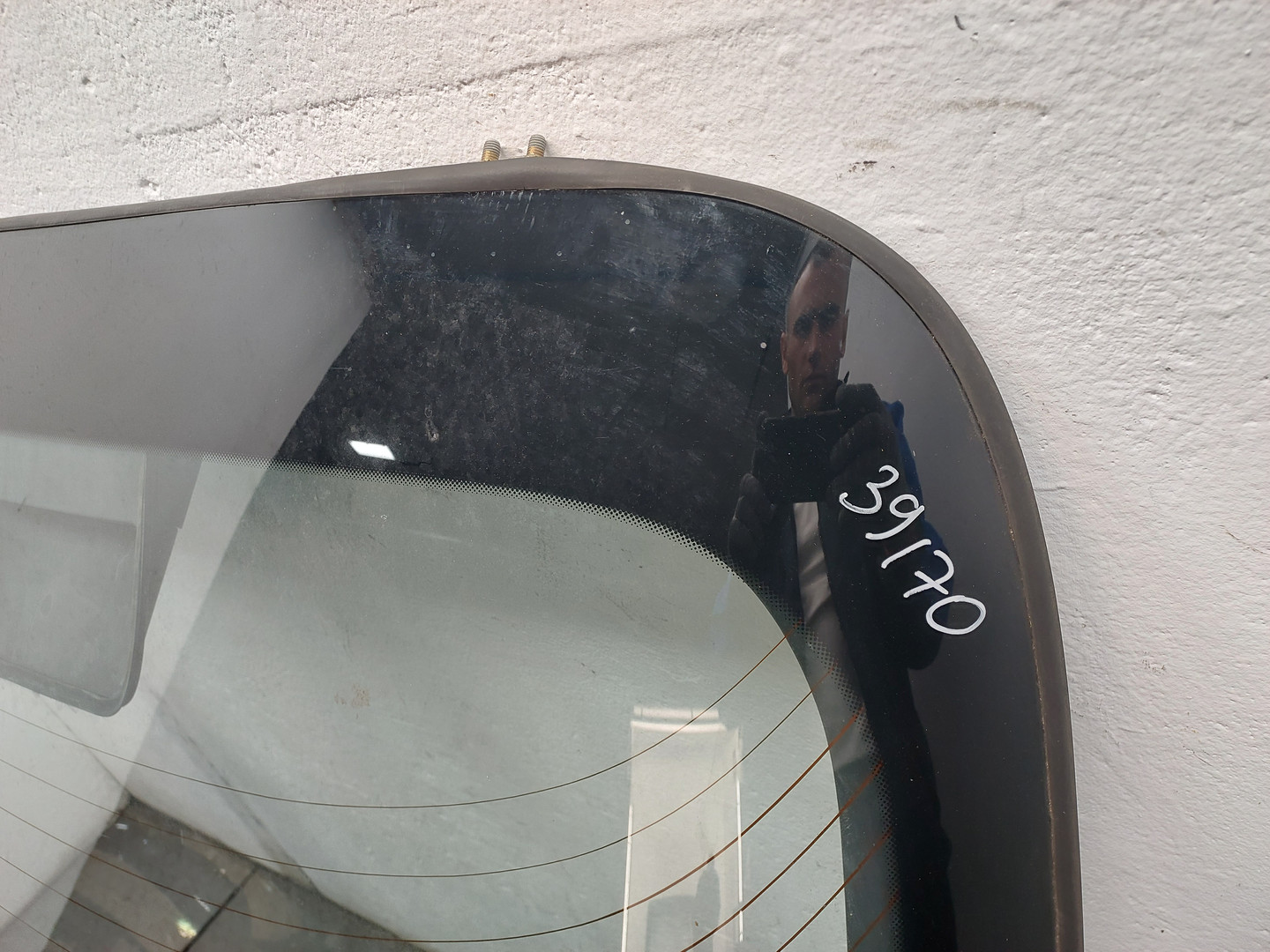 Дверь багажника