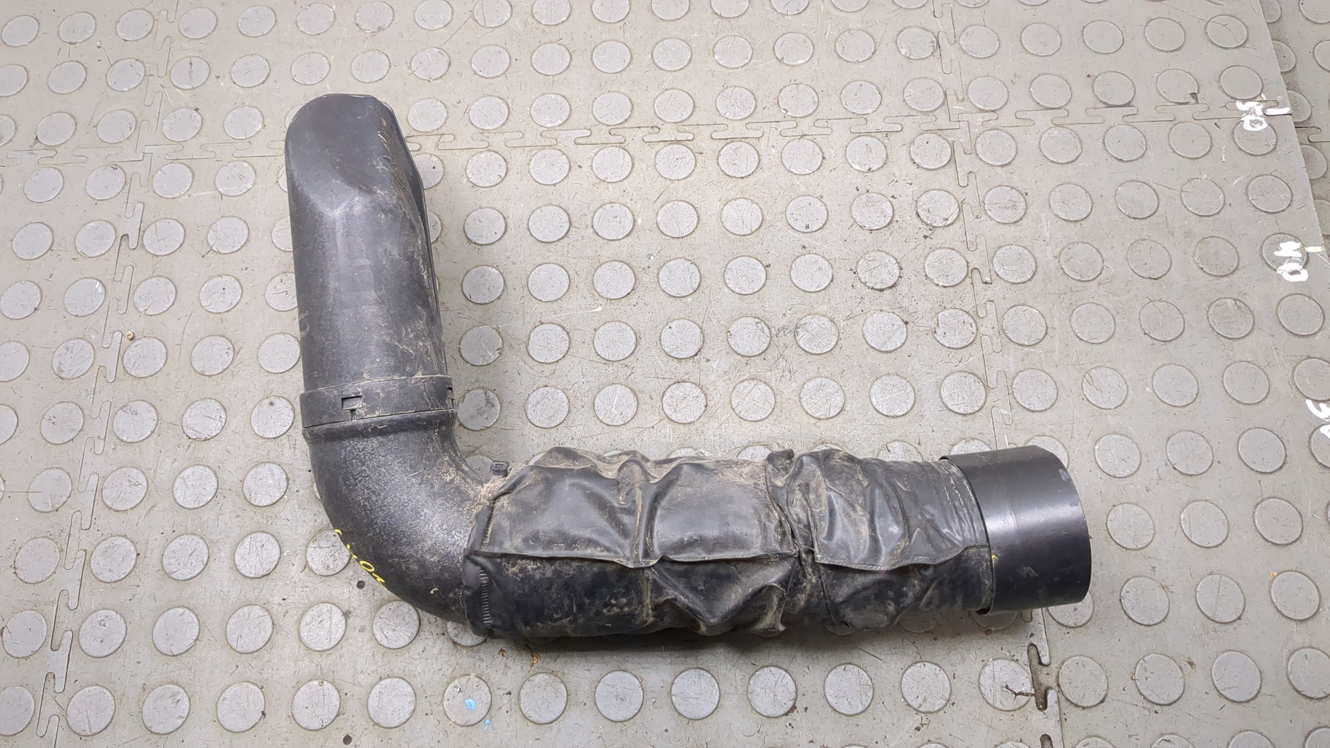 Воздухозаборник (внутри)