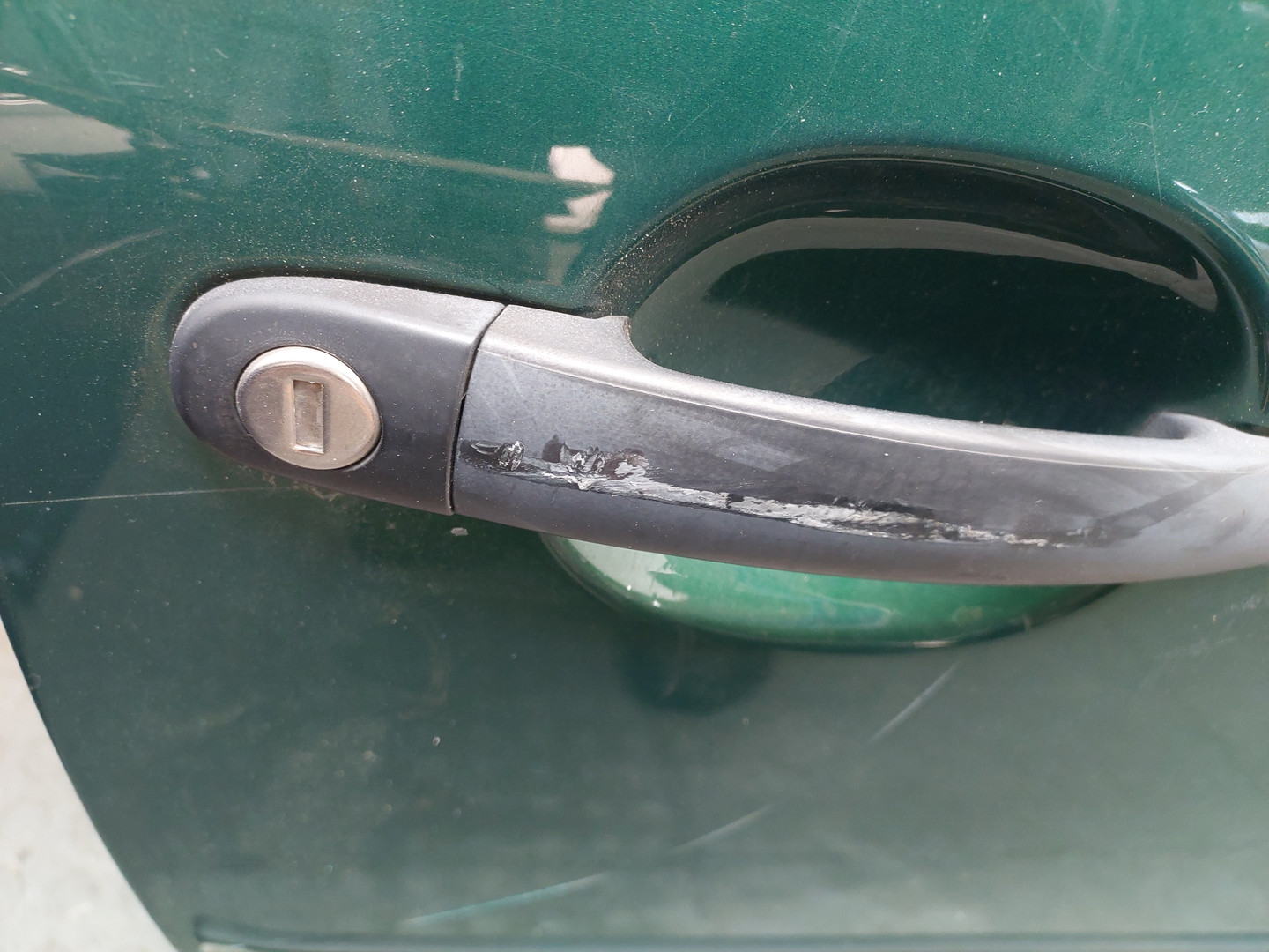 Дверь передняя правая