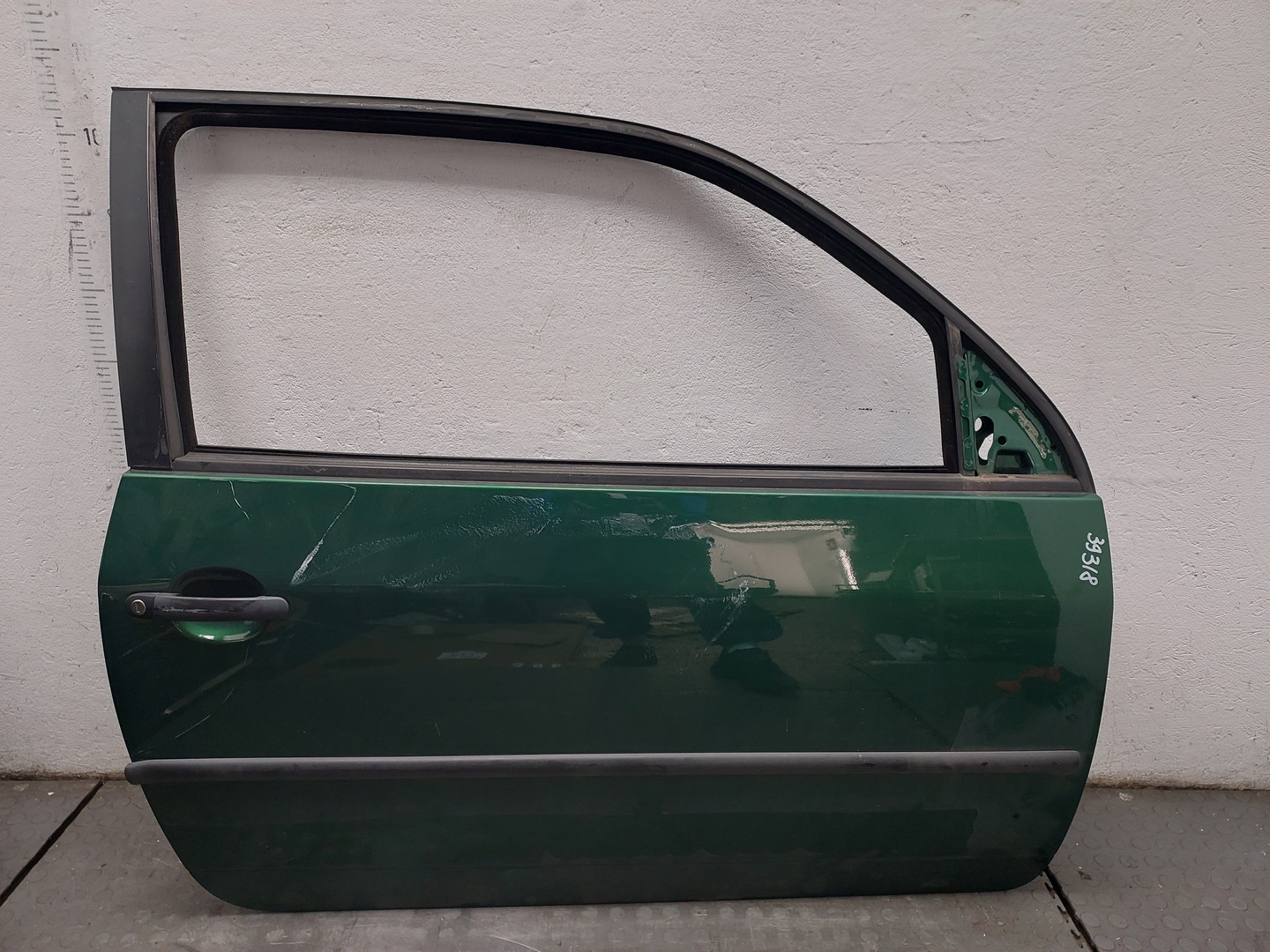 Дверь передняя правая