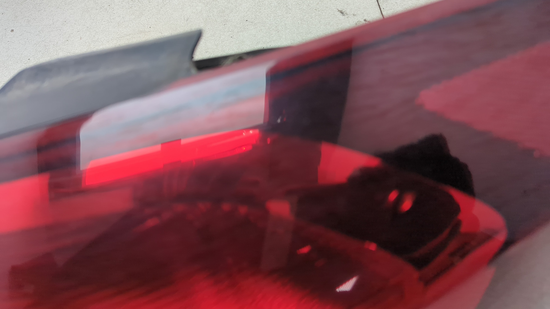 Фонарь задний правый