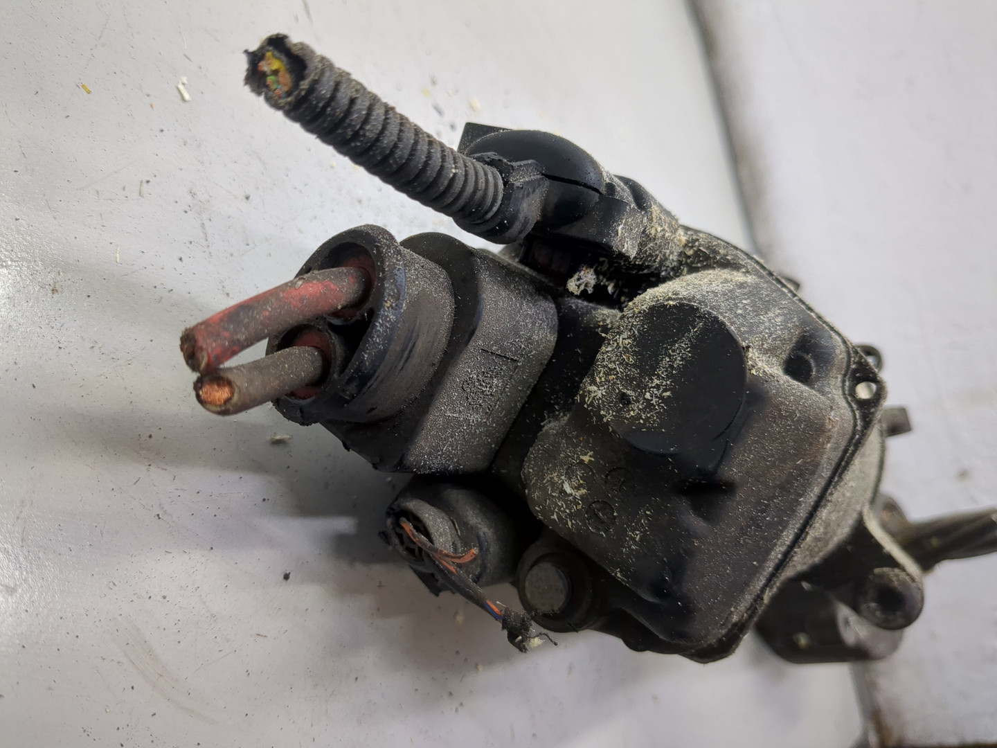 Серводвигатель рулевой рейки