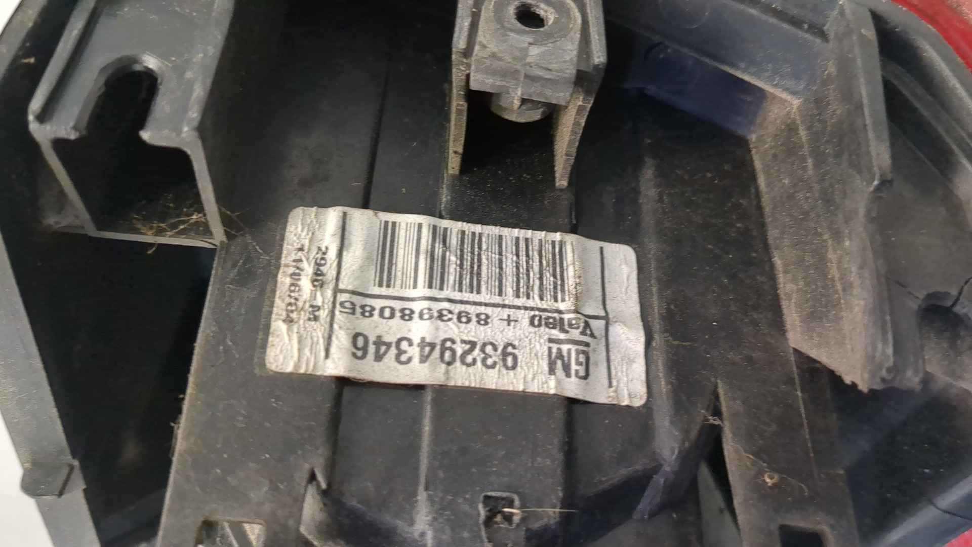 Фонарь задний правый