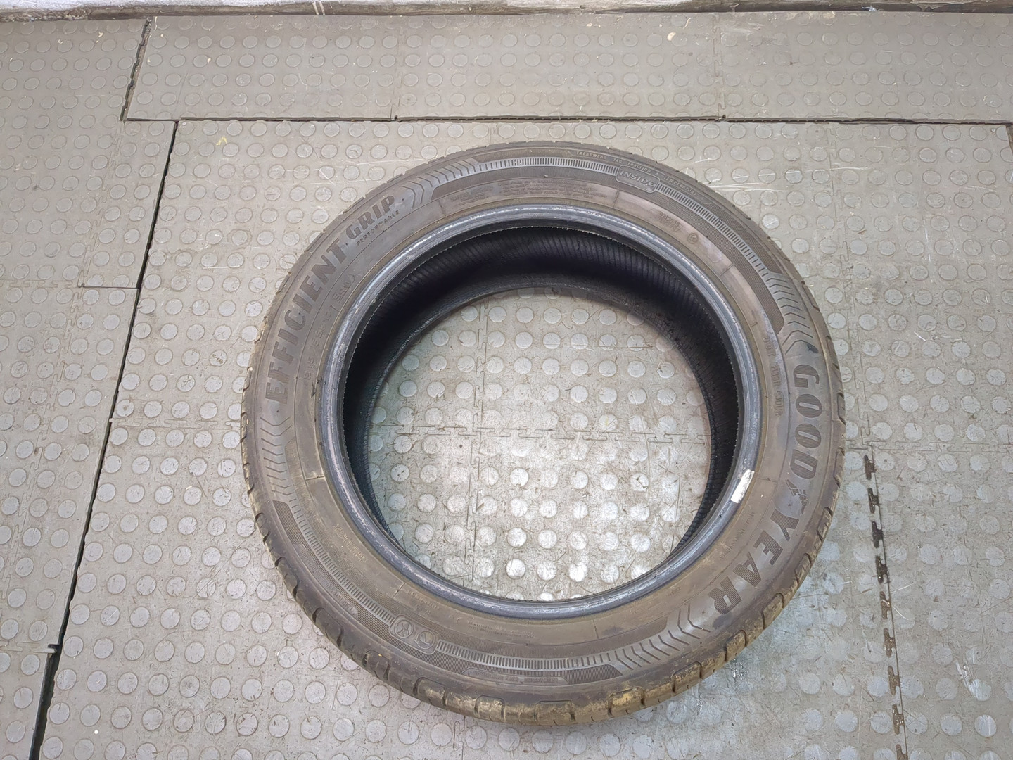 Шины комплект (4 шт.)