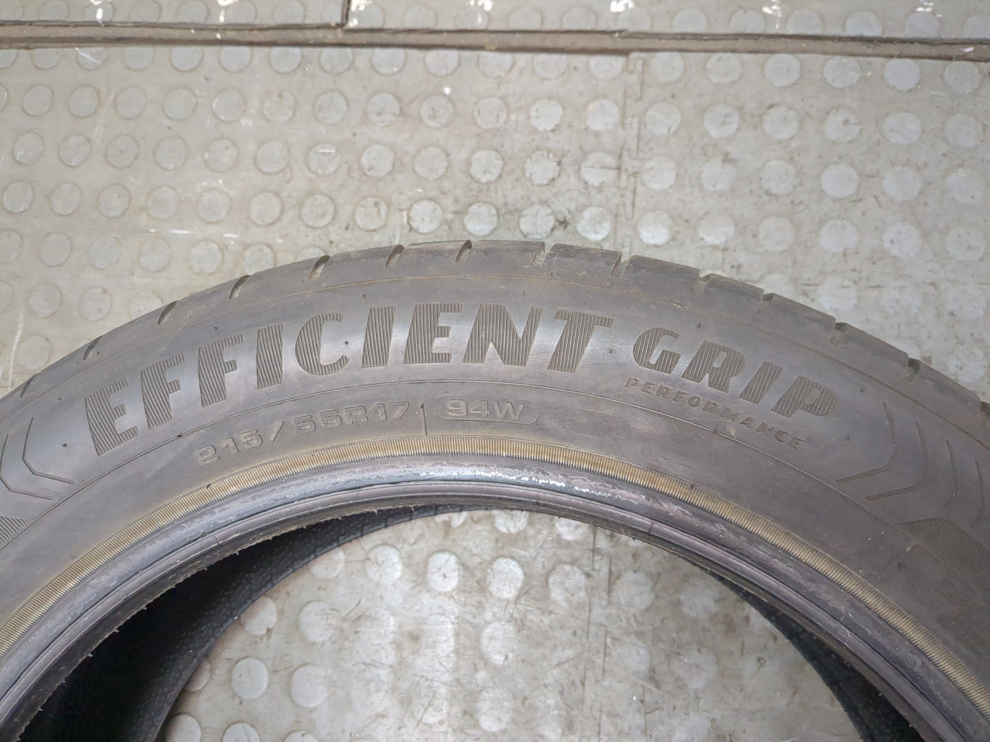 Шины комплект (4 шт.)