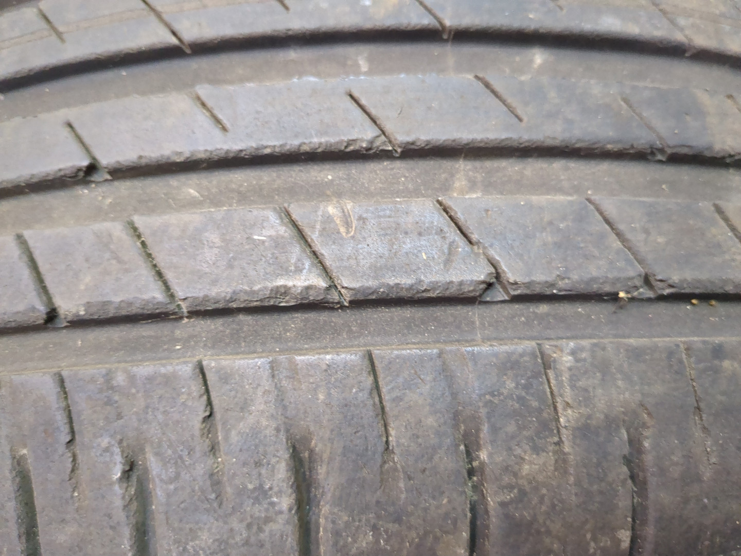 Шины комплект (4 шт.)