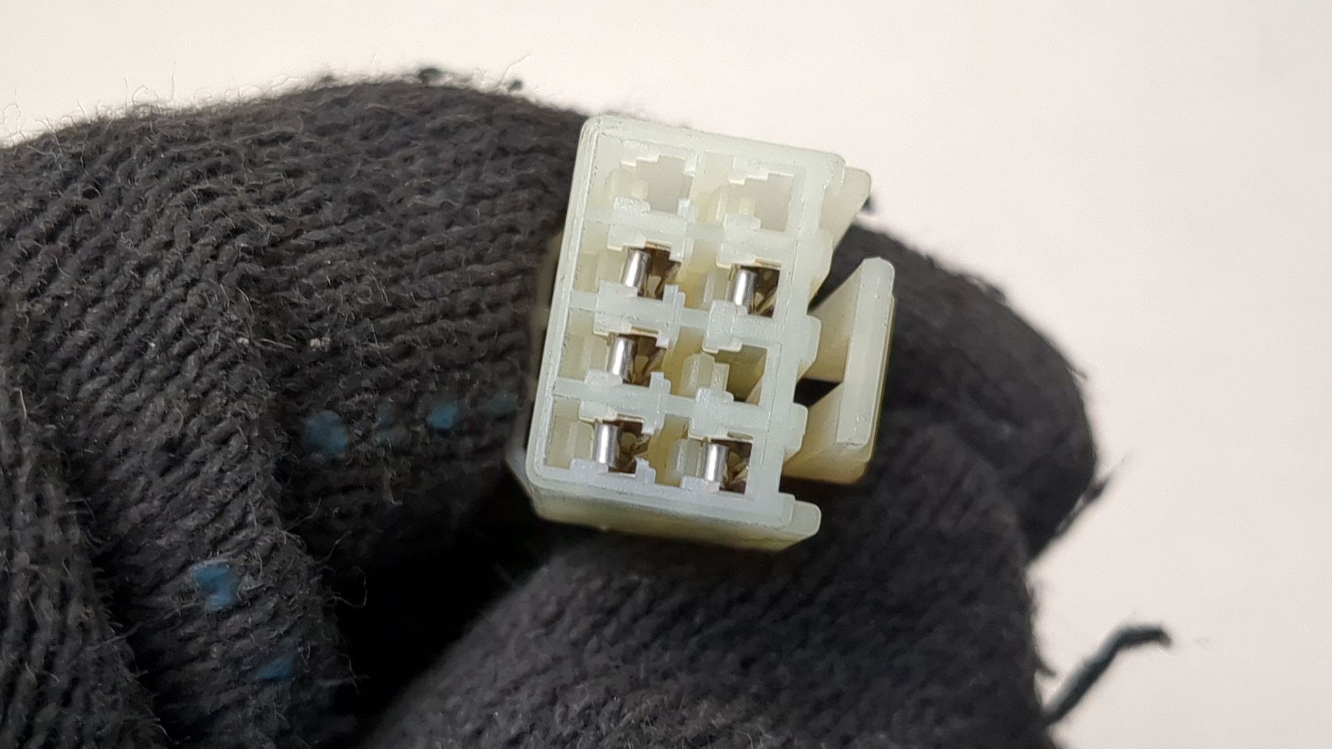 Зеркало правое электрическое