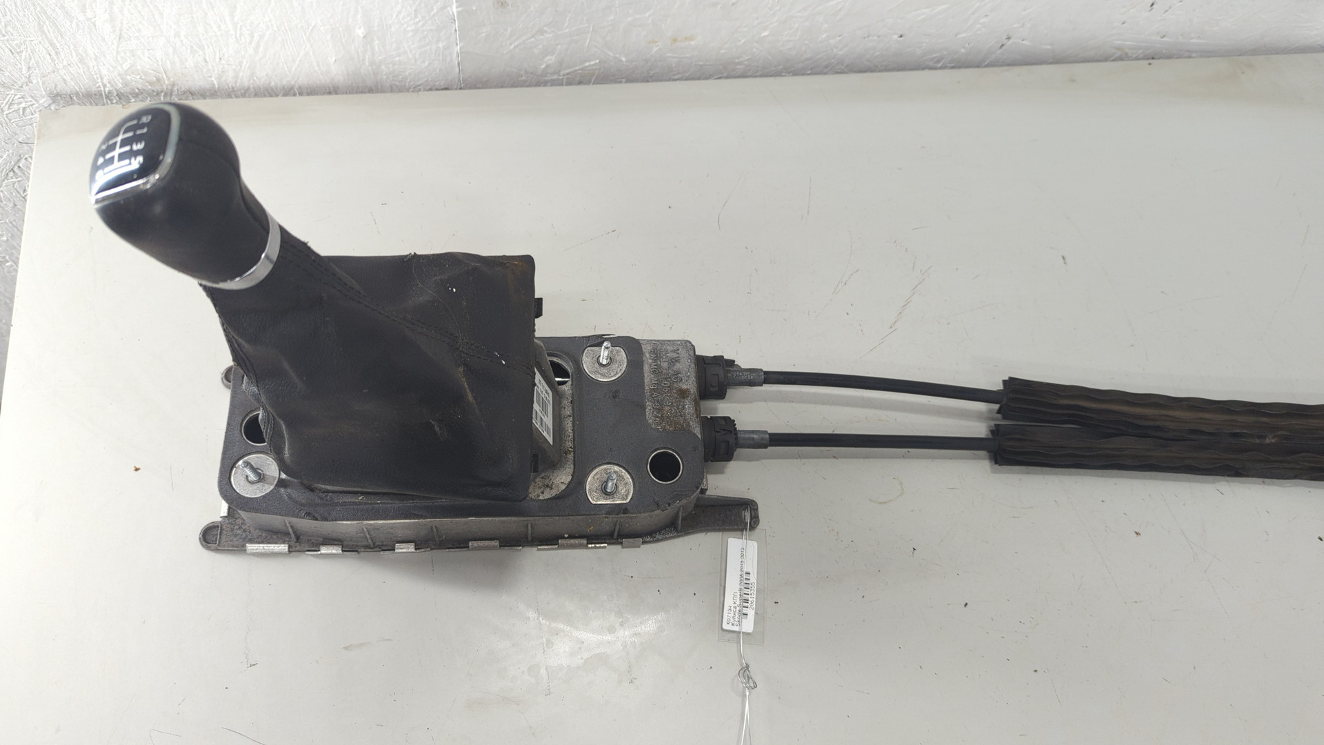 Кулиса МКПП / АКПП