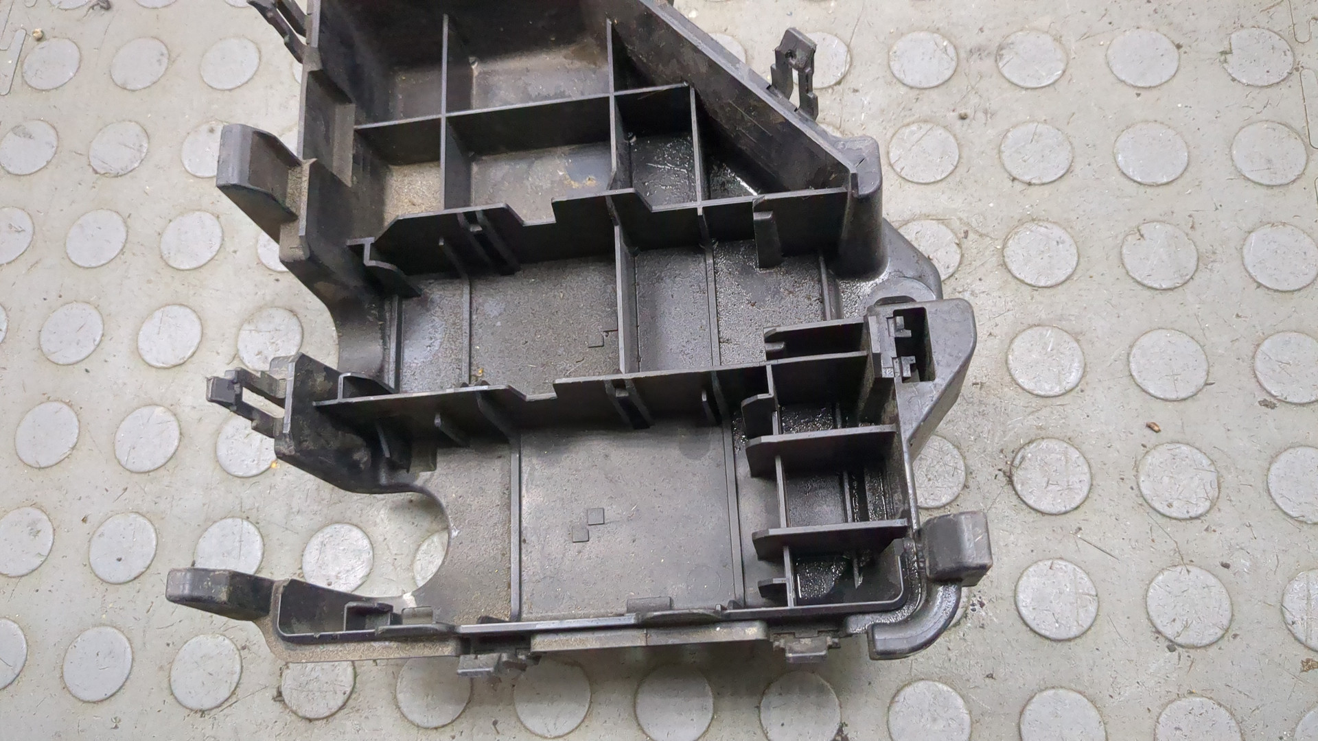 Корпус блока предохранителей