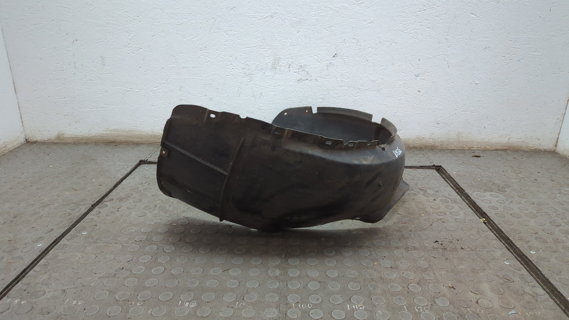 Локер передний левый