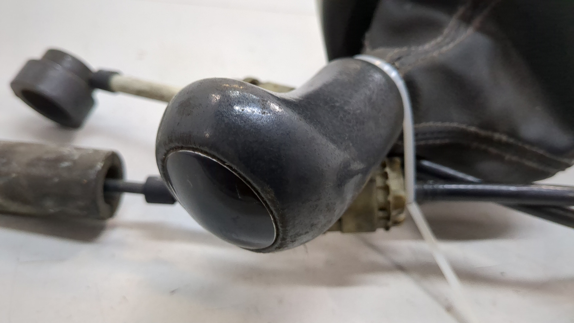 Кулиса МКПП / АКПП