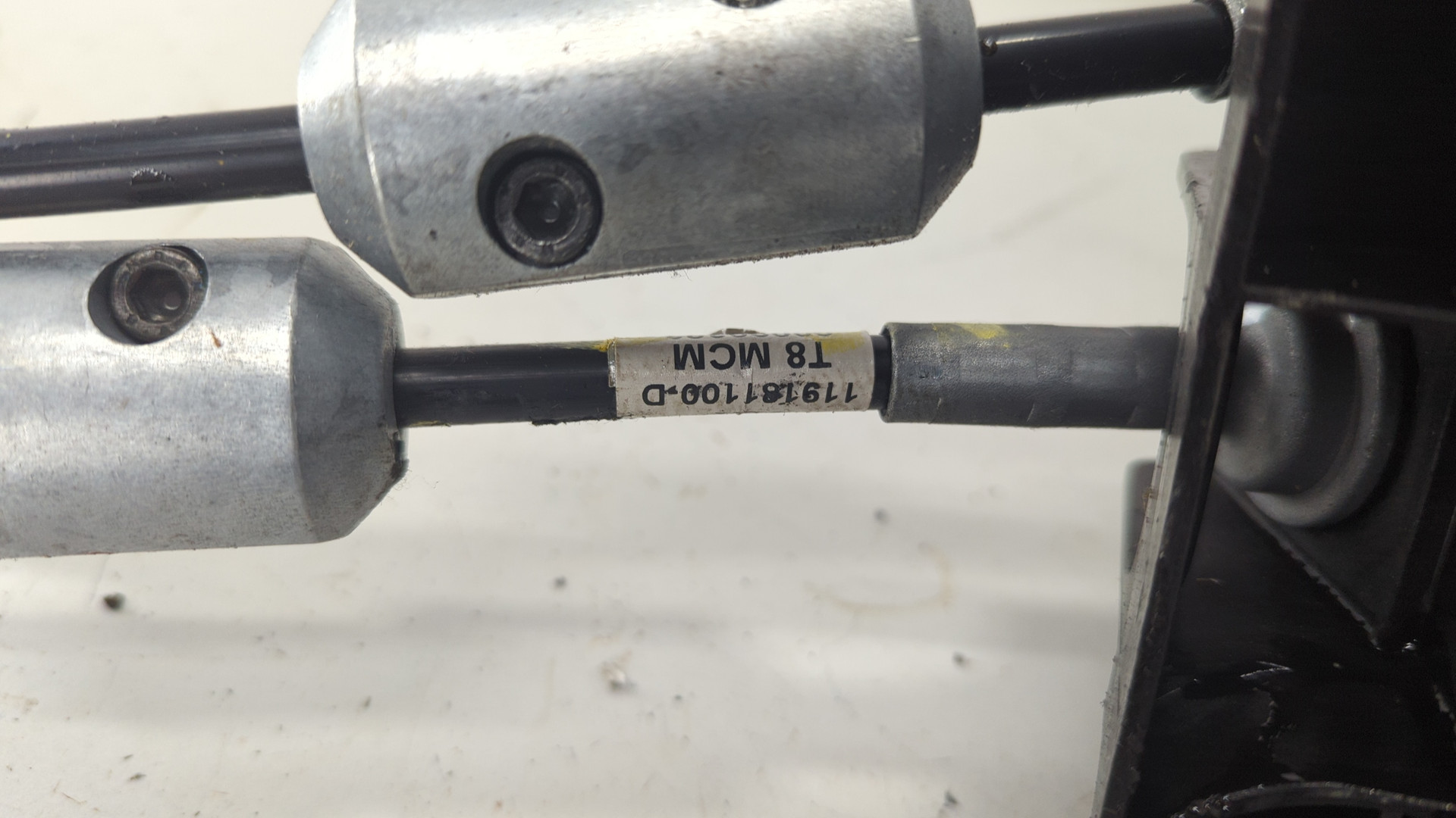 Кулиса МКПП / АКПП