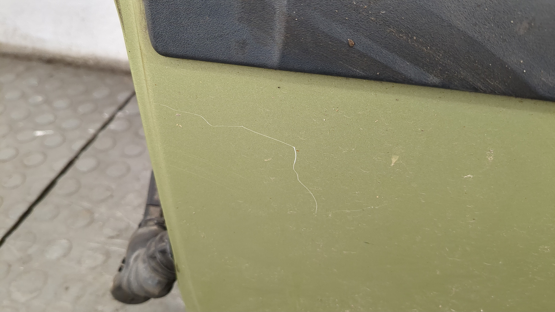 Дверь задняя левая