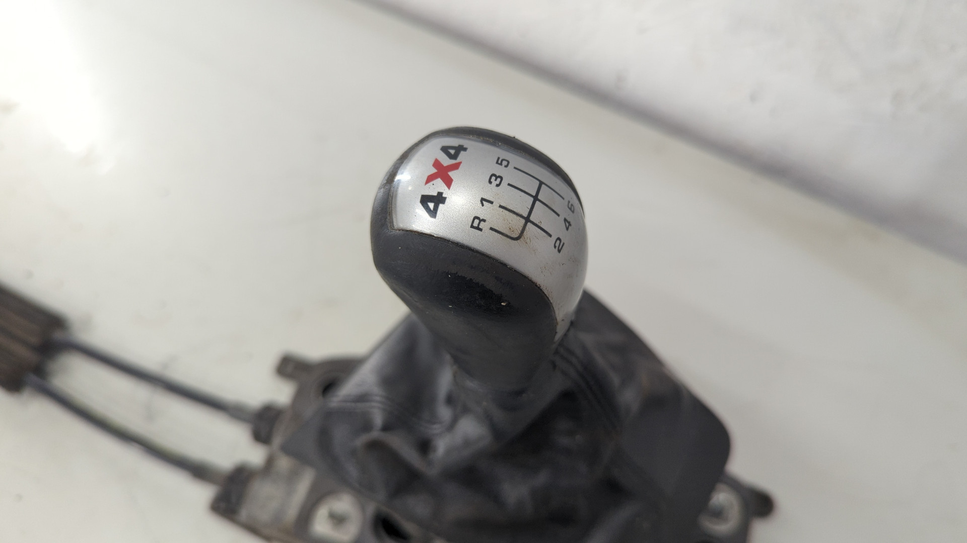 Кулиса МКПП / АКПП