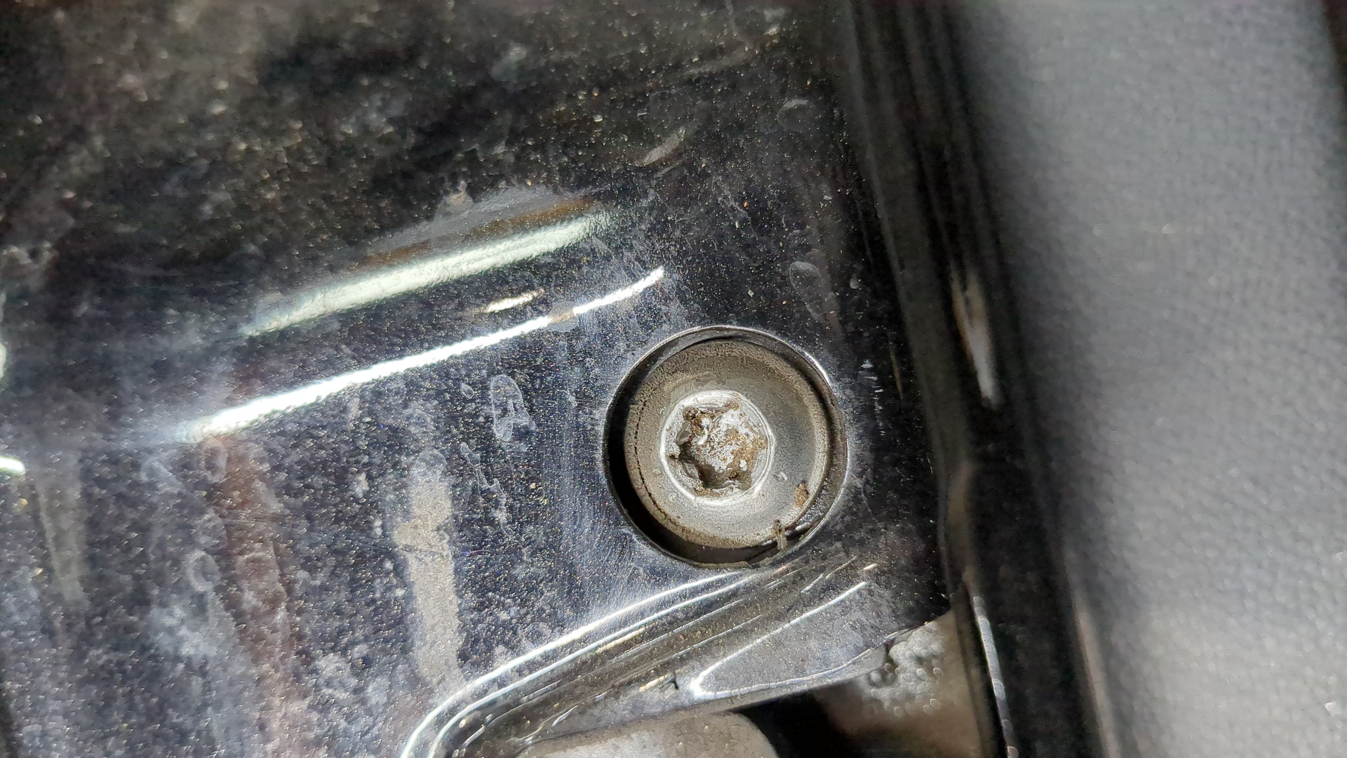 Дверь задняя правая