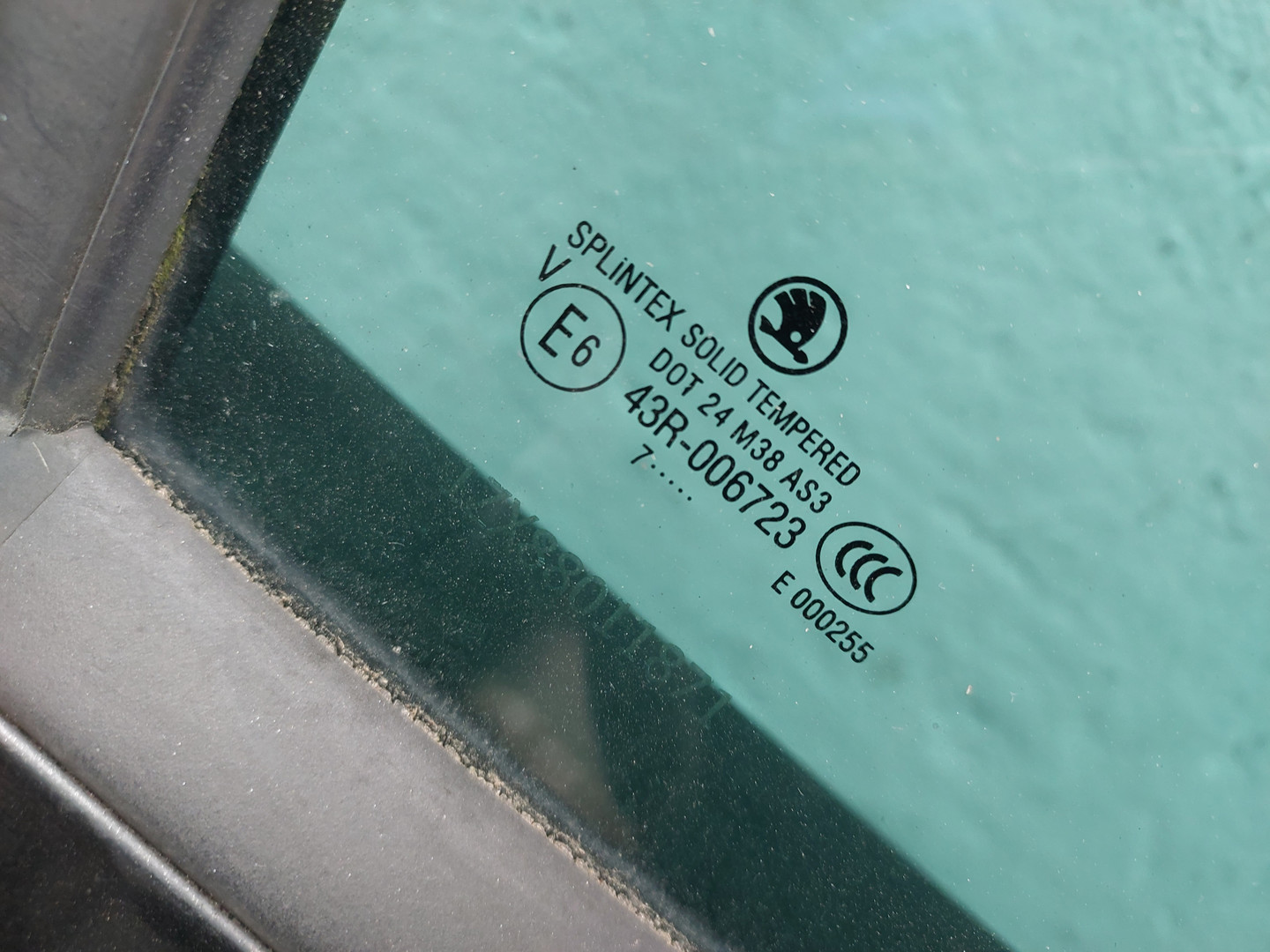 Дверь задняя правая