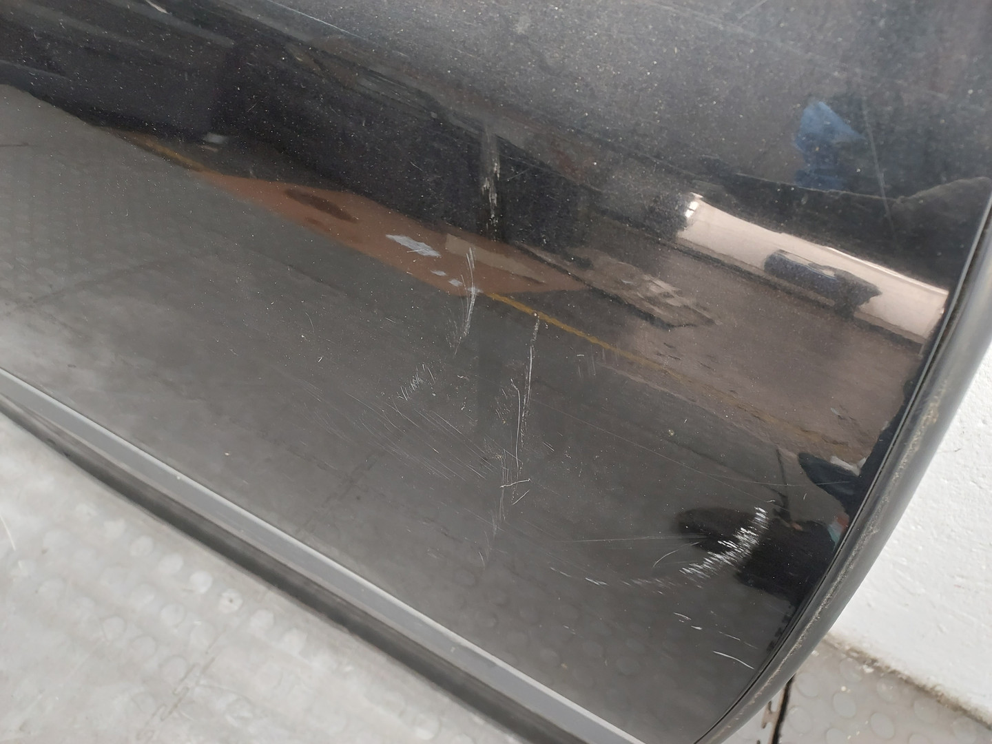 Дверь задняя правая