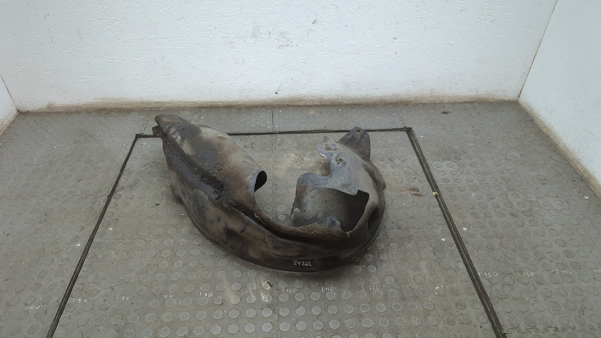 Локер передний правый