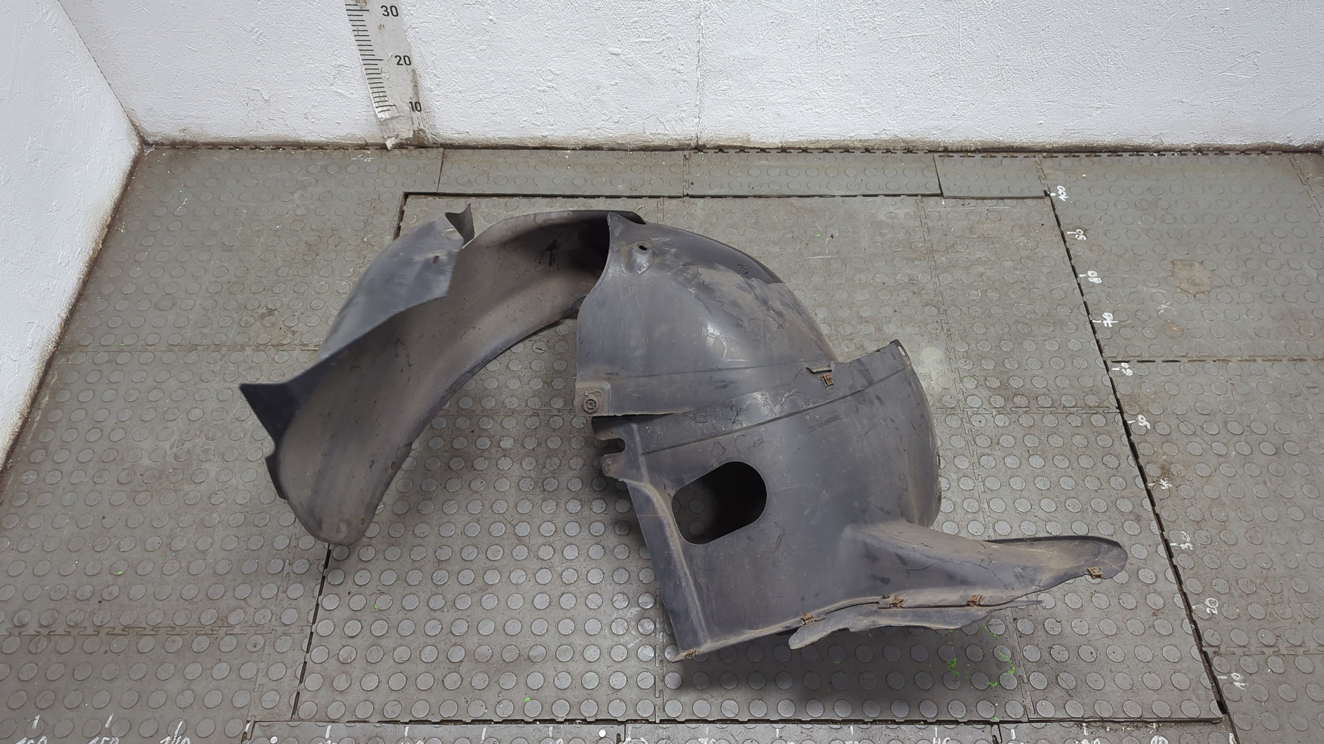 Локер передний левый