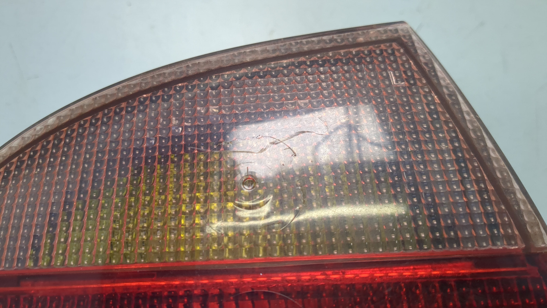 Фонарь задний левый