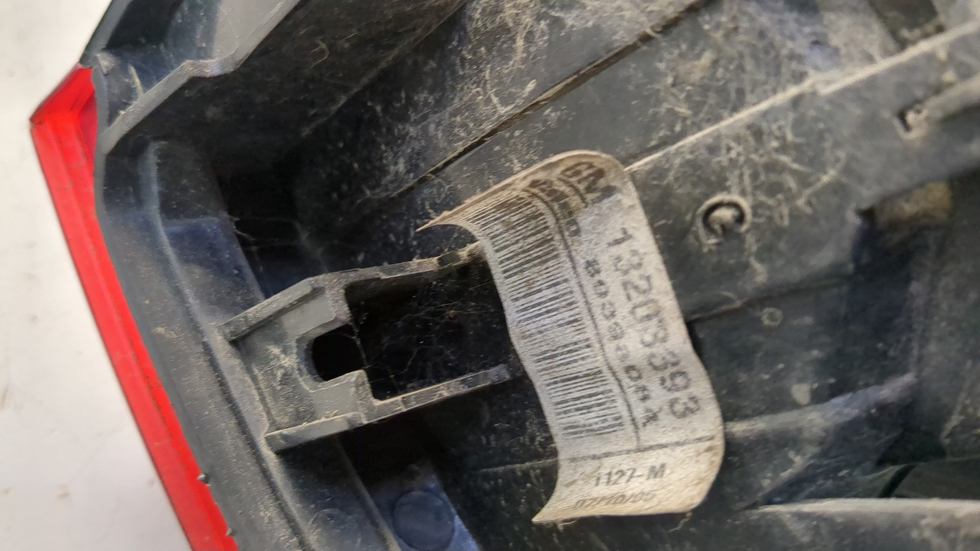 Фонарь задний левый