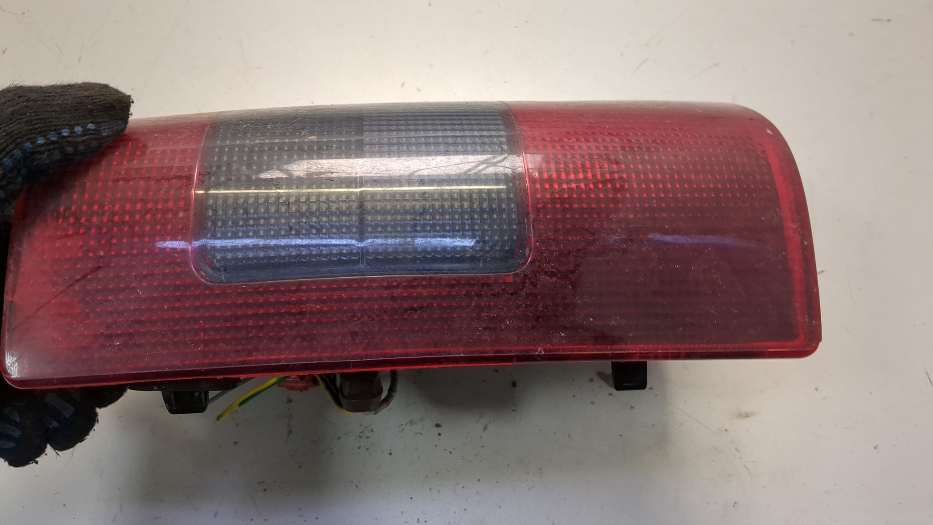 Фонарь задний правый