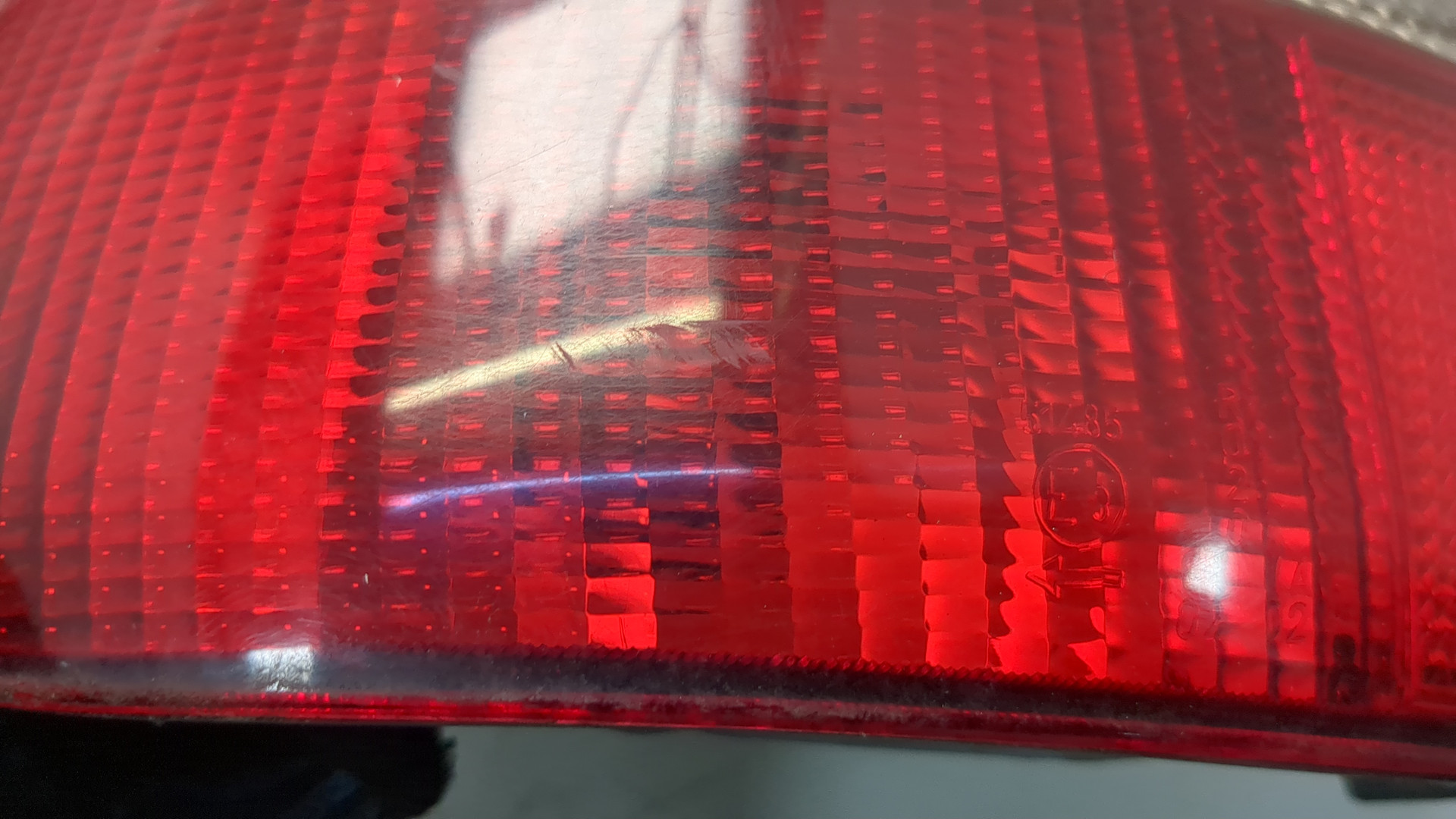 Фонарь задний левый