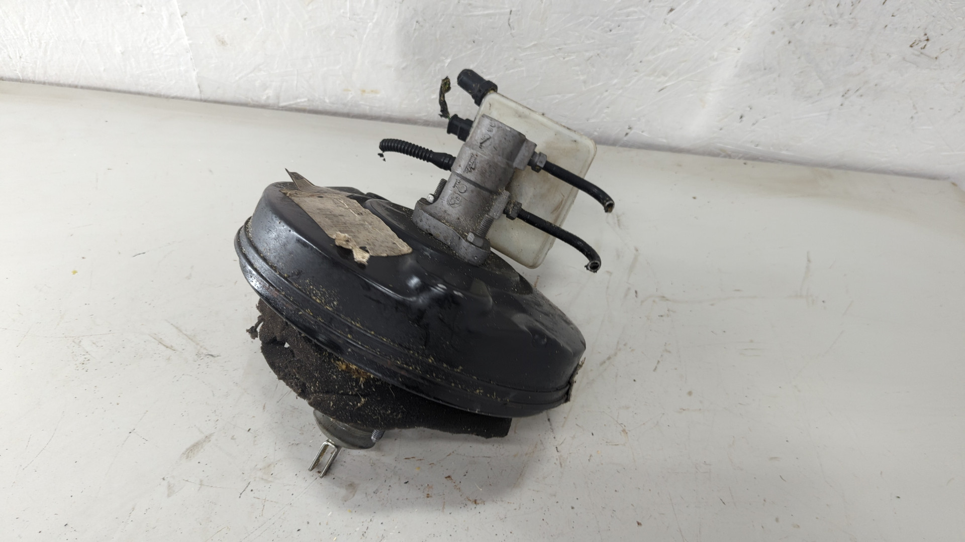 Цилиндр тормозной главный