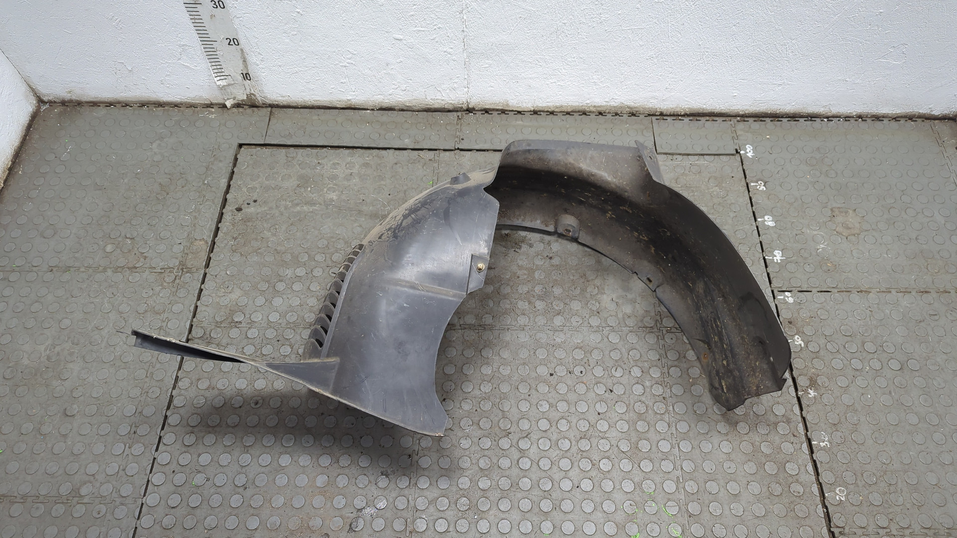 Локер передний правый