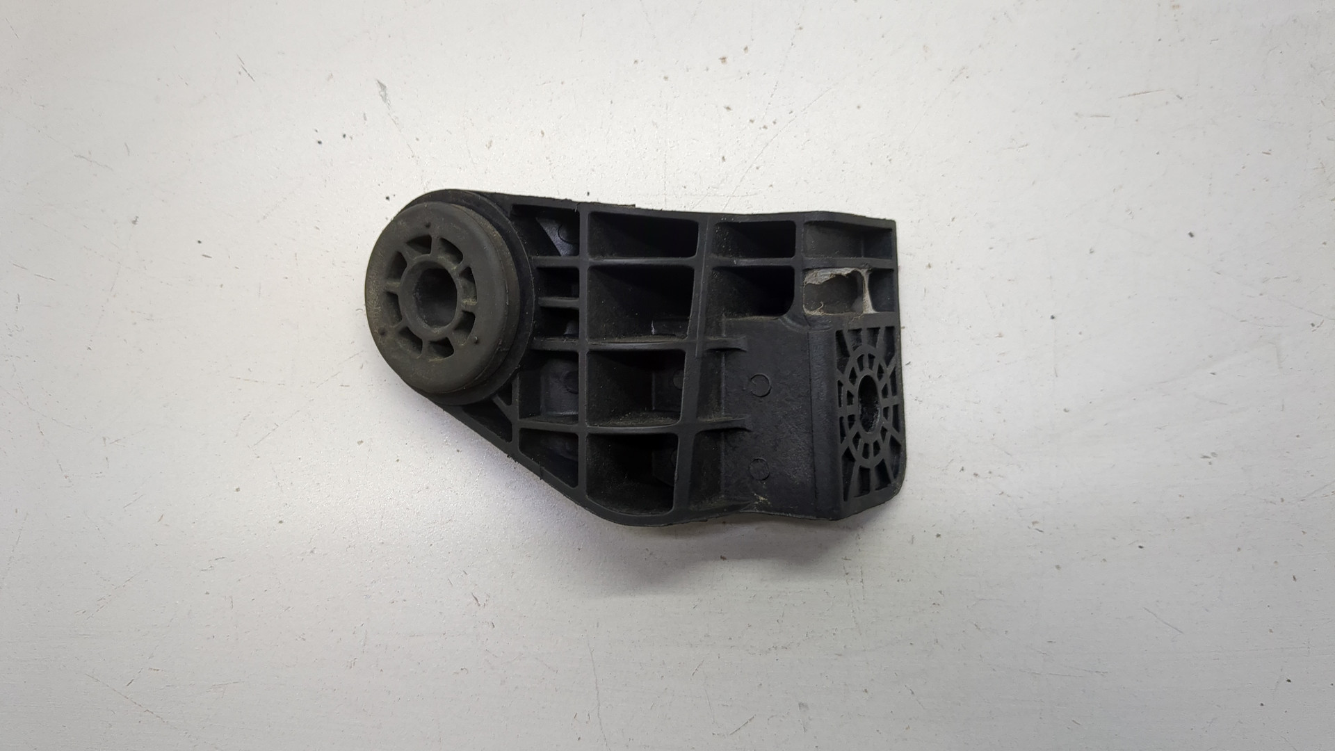 Кронштейн радиатора