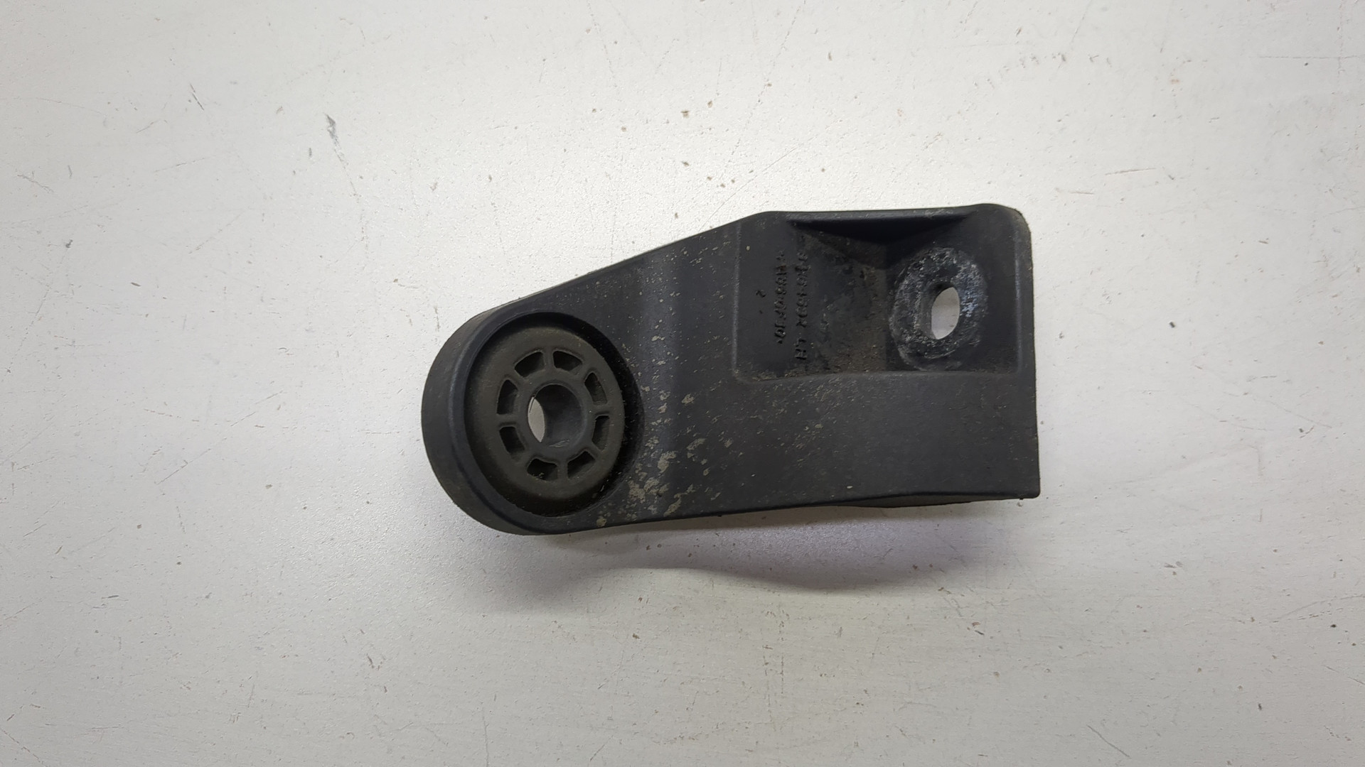 Кронштейн радиатора