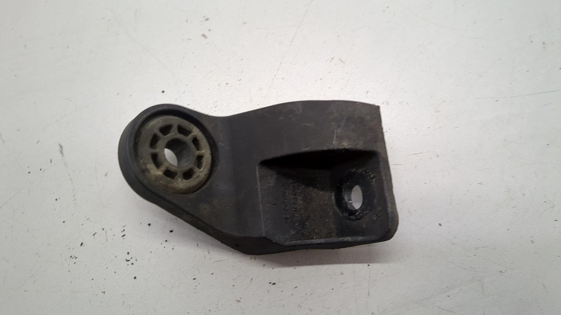 Кронштейн радиатора