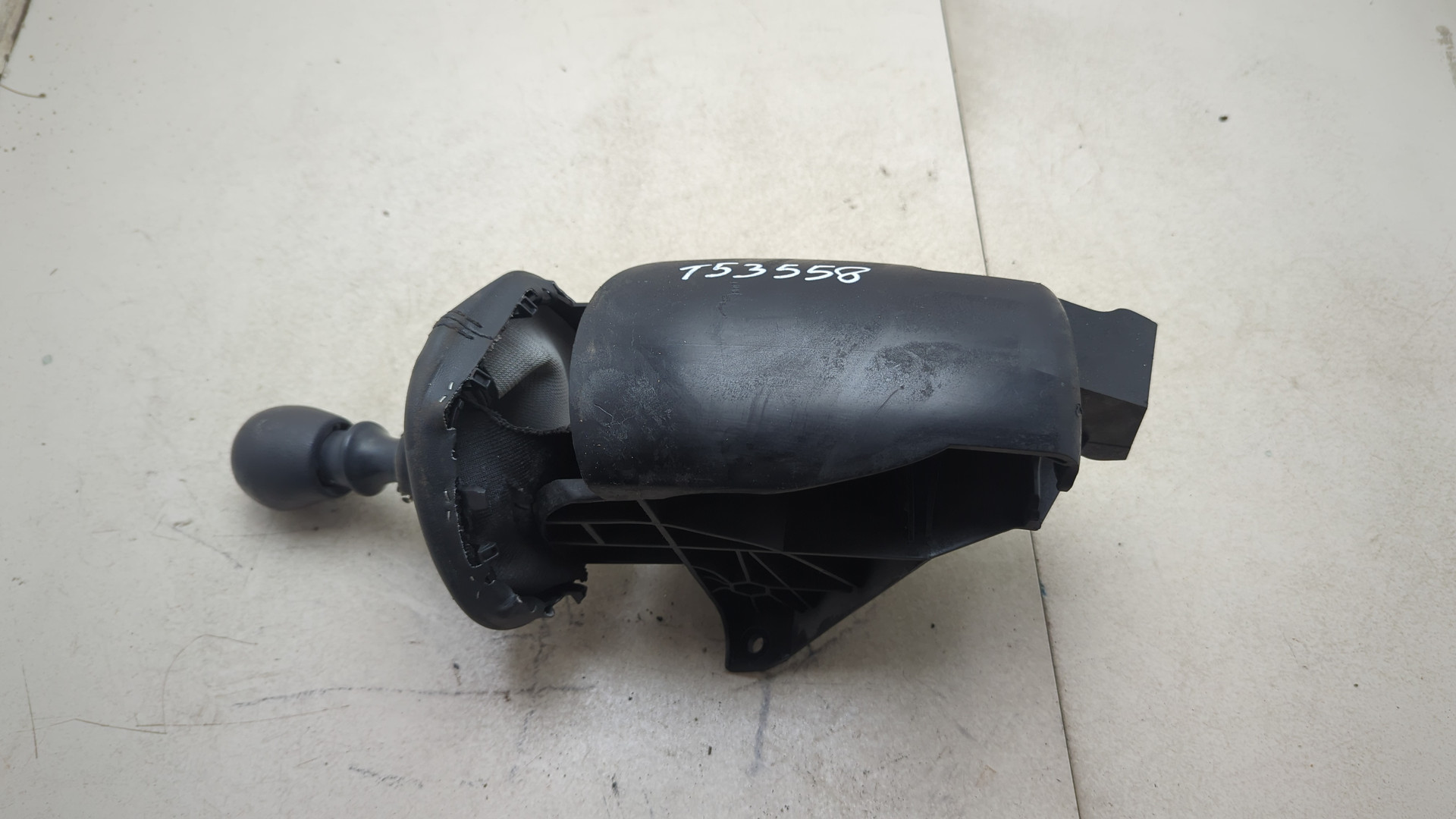 Кулиса МКПП / АКПП