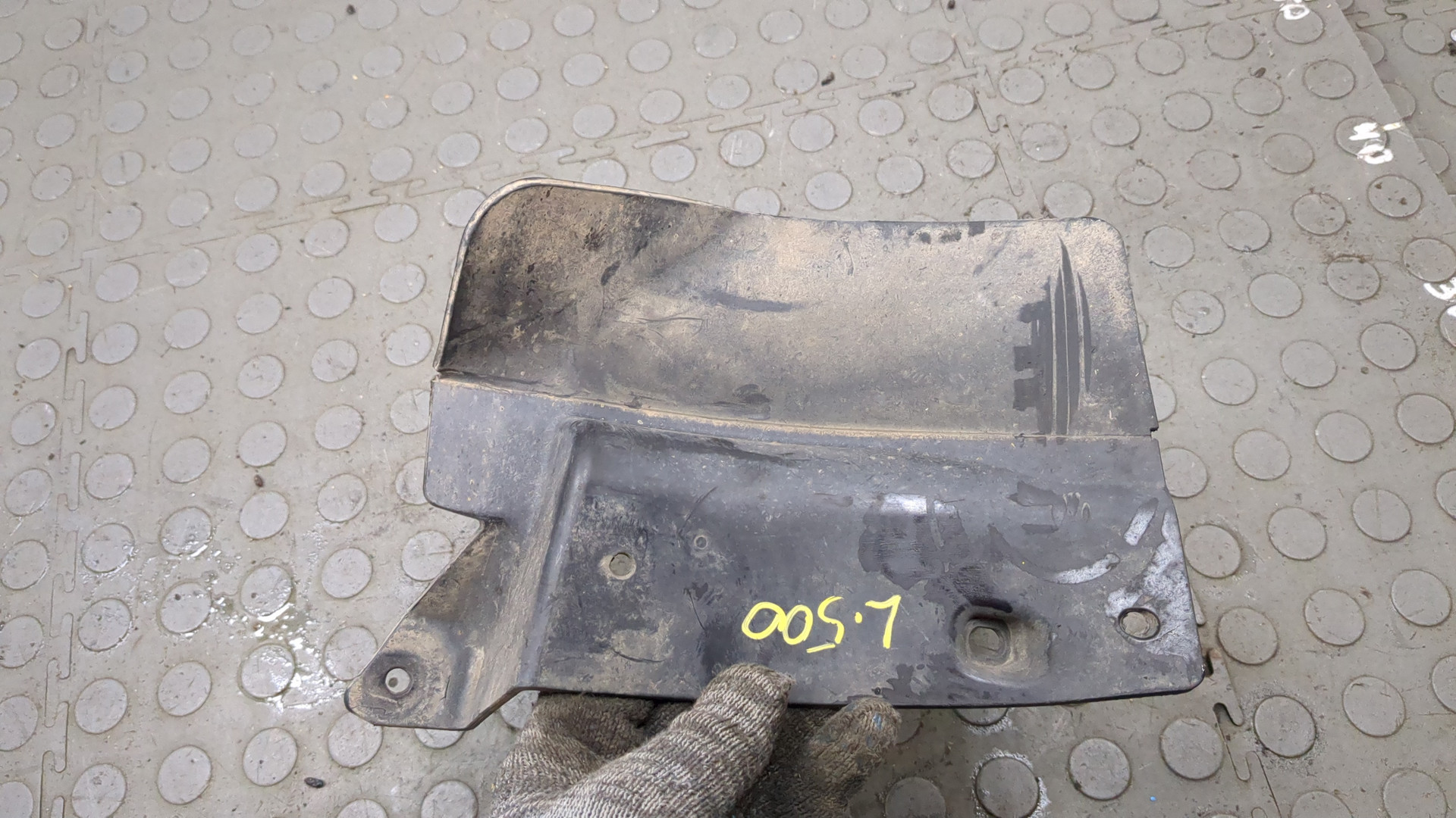 Накладка (кузов наружные)