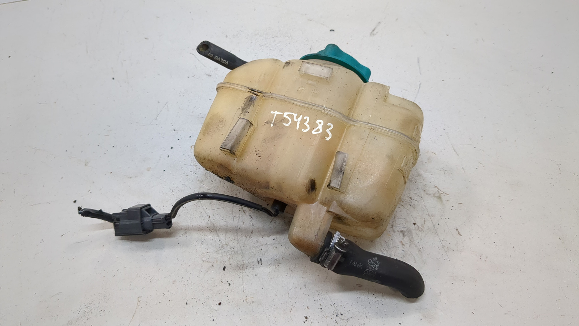 Бачок расширительный