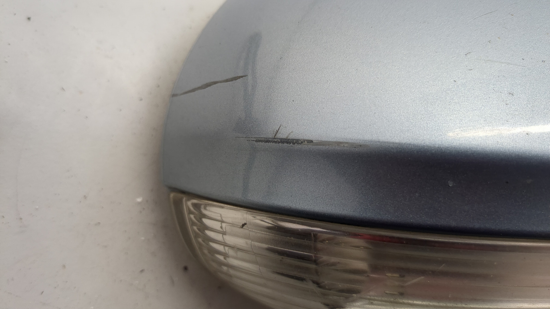 Зеркало правое электрическое