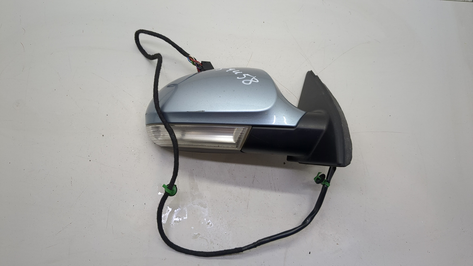 Зеркало правое электрическое