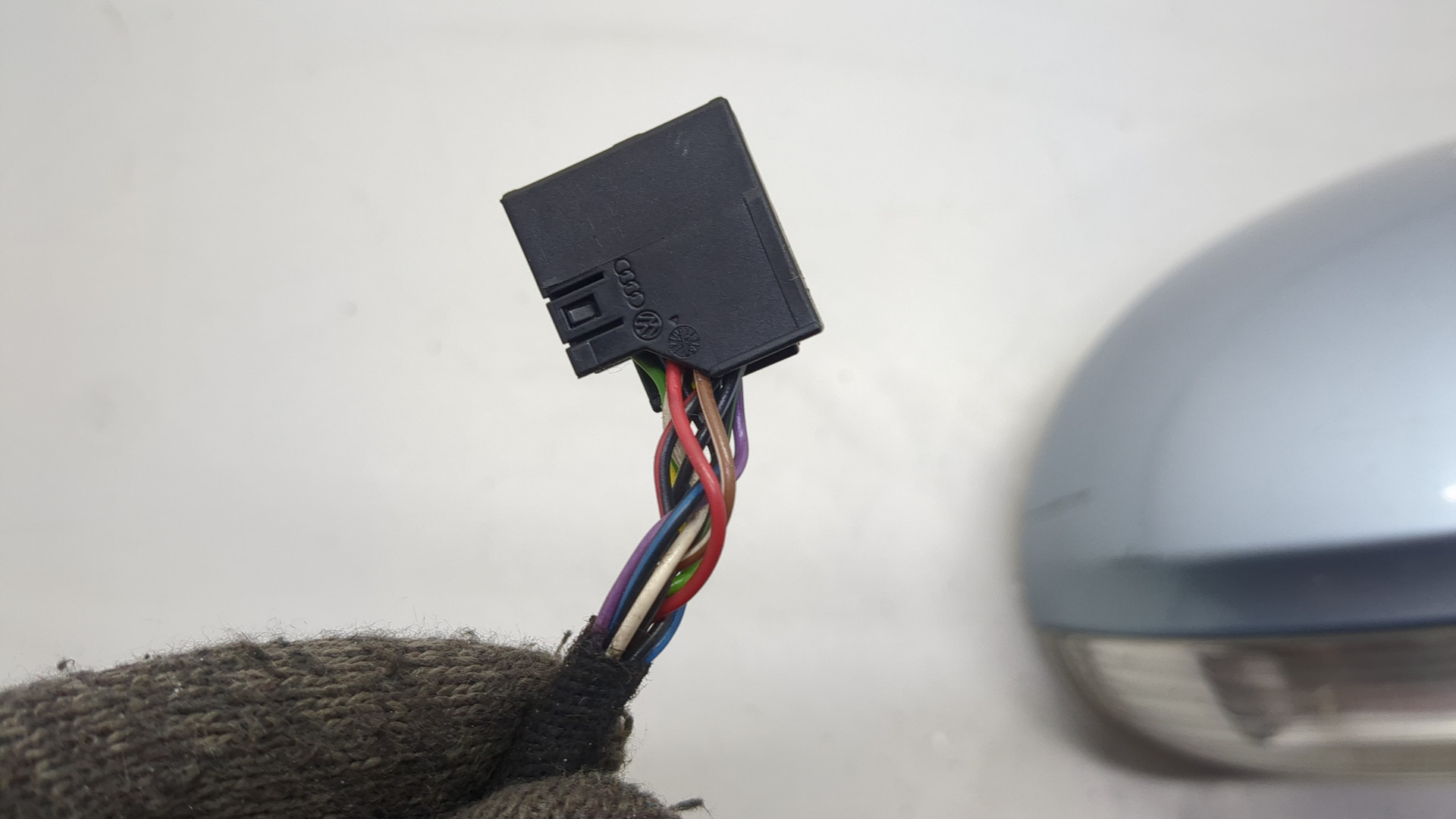 Зеркало правое электрическое