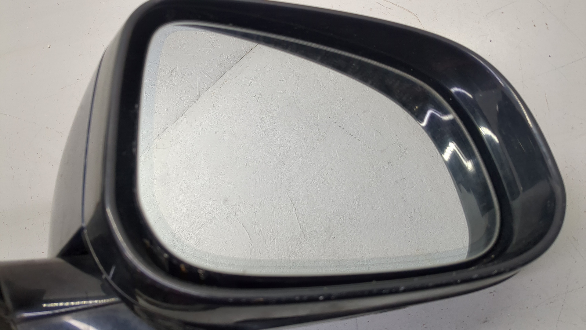 Зеркало правое электрическое