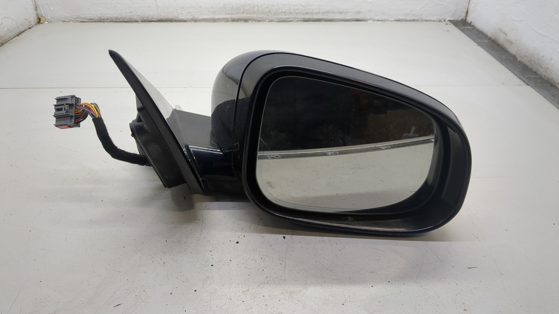 Зеркало правое электрическое