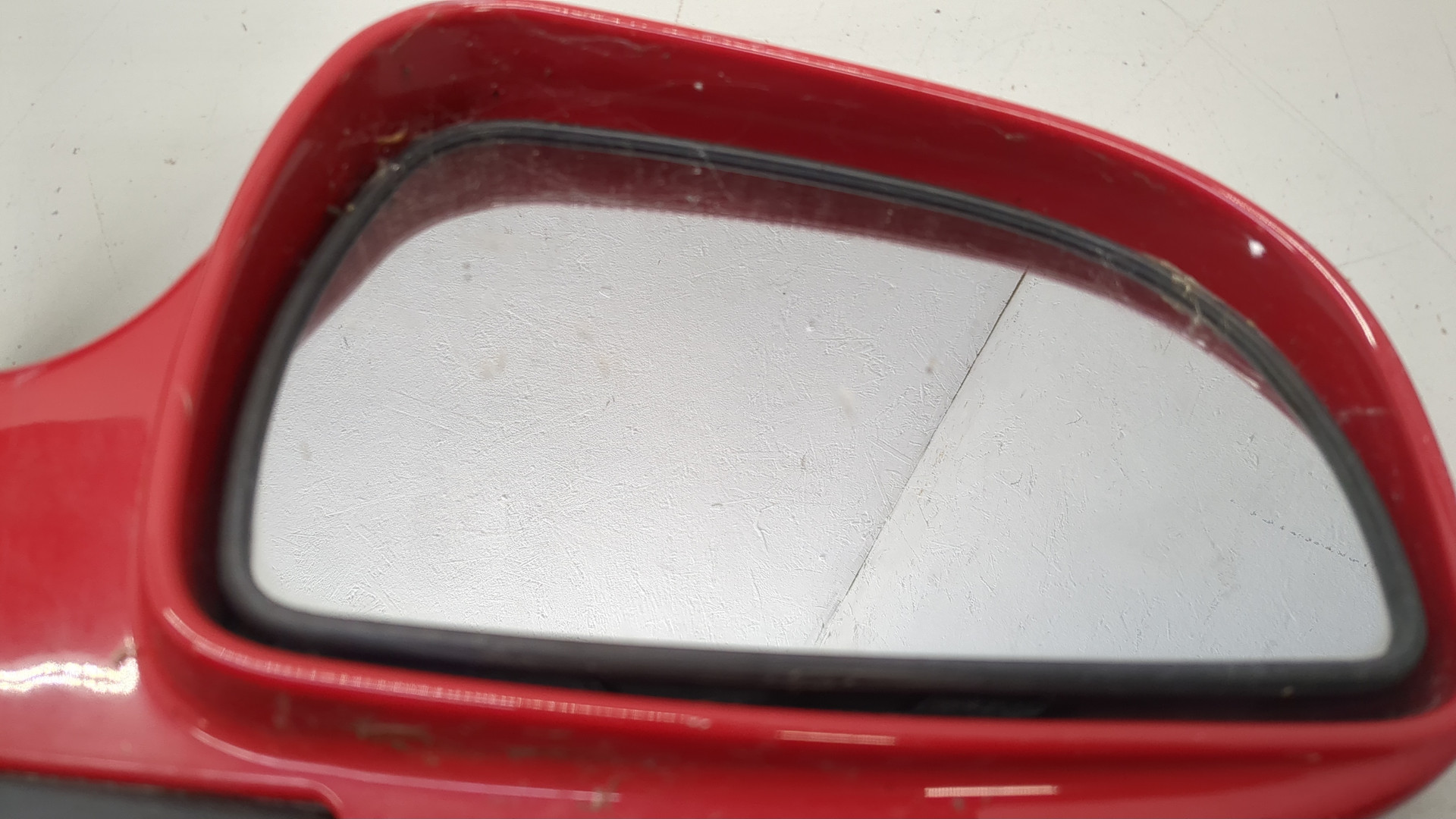 Зеркало правое электрическое