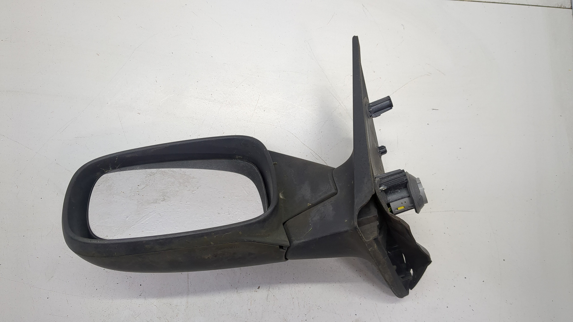 Зеркало левое электрическое