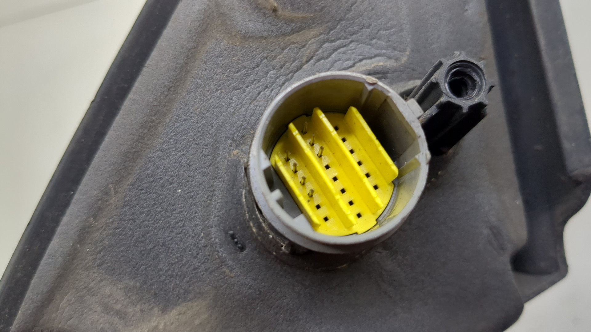 Зеркало правое электрическое