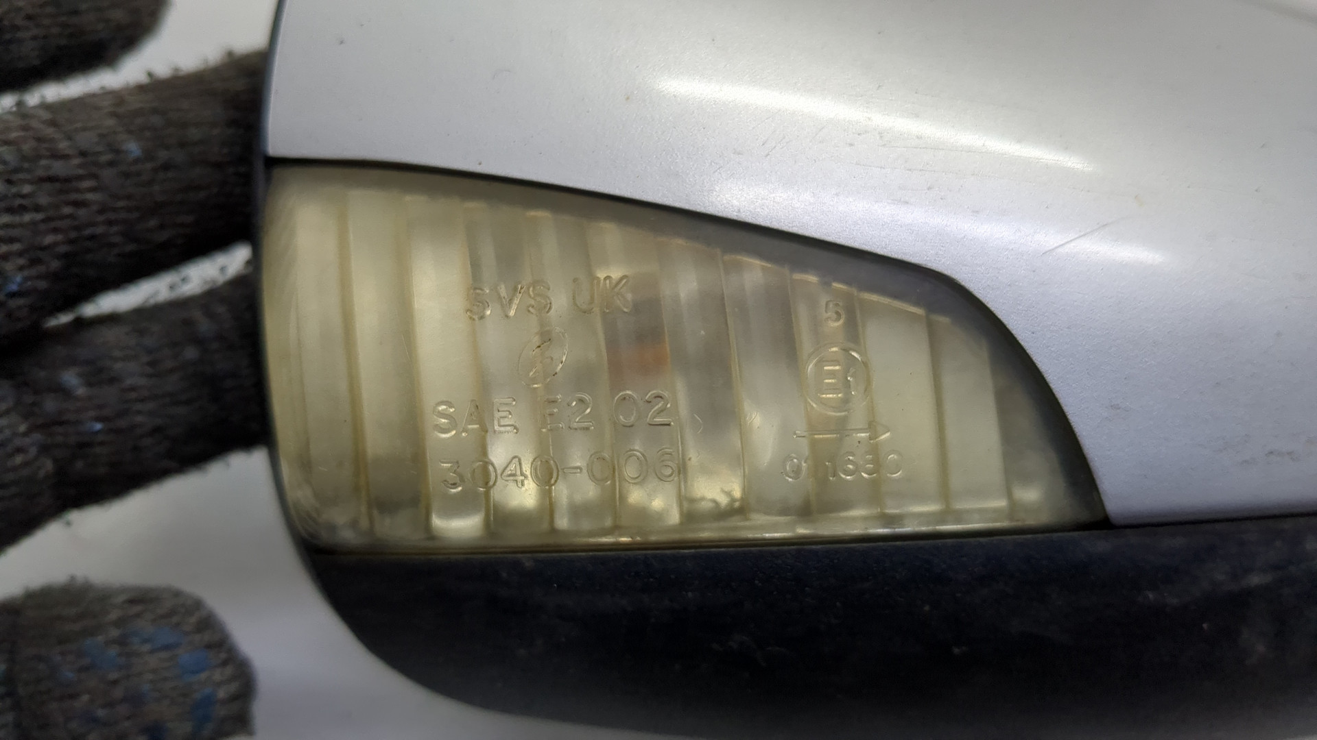 Зеркало правое электрическое