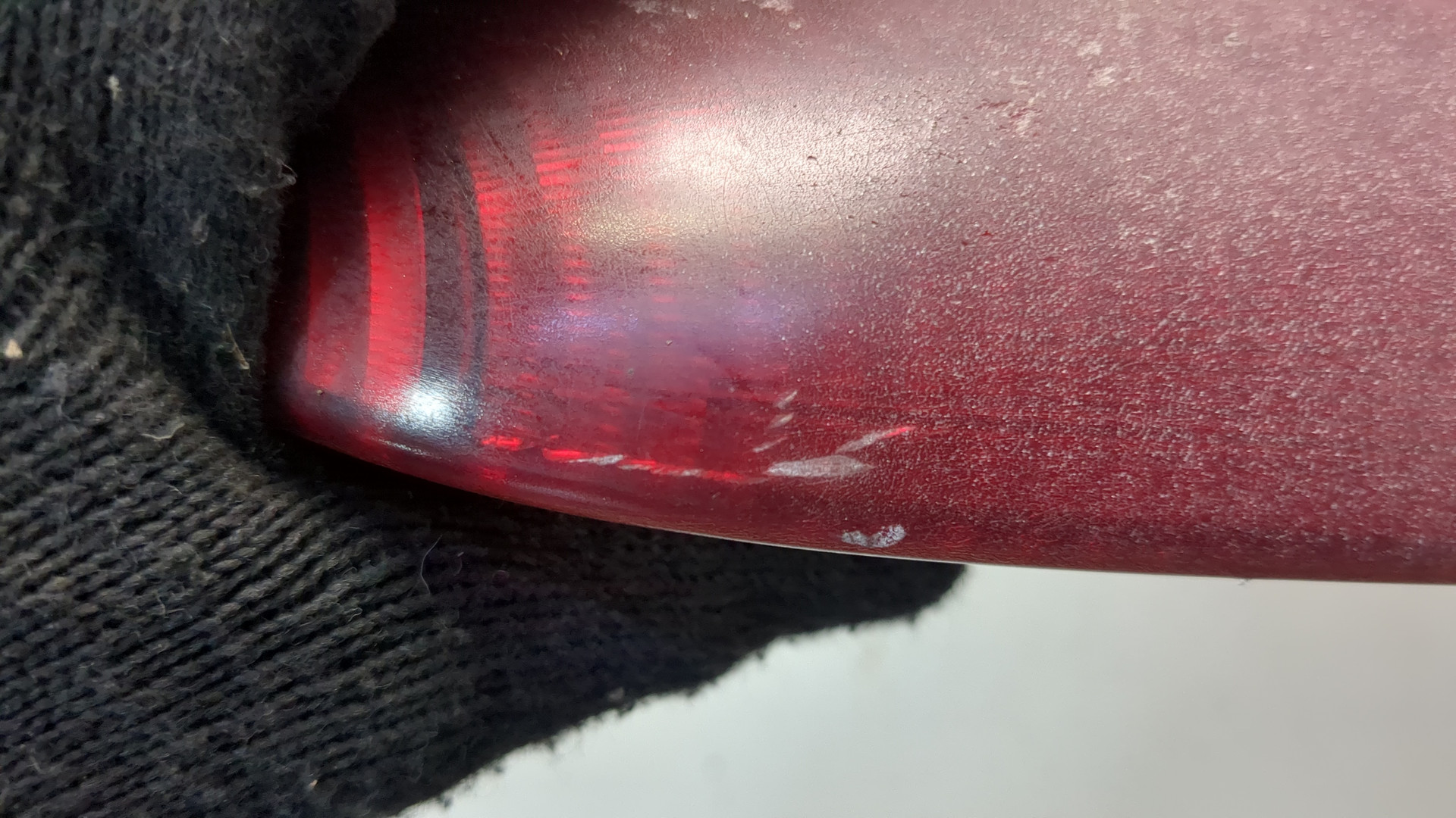 Фонарь задний правый