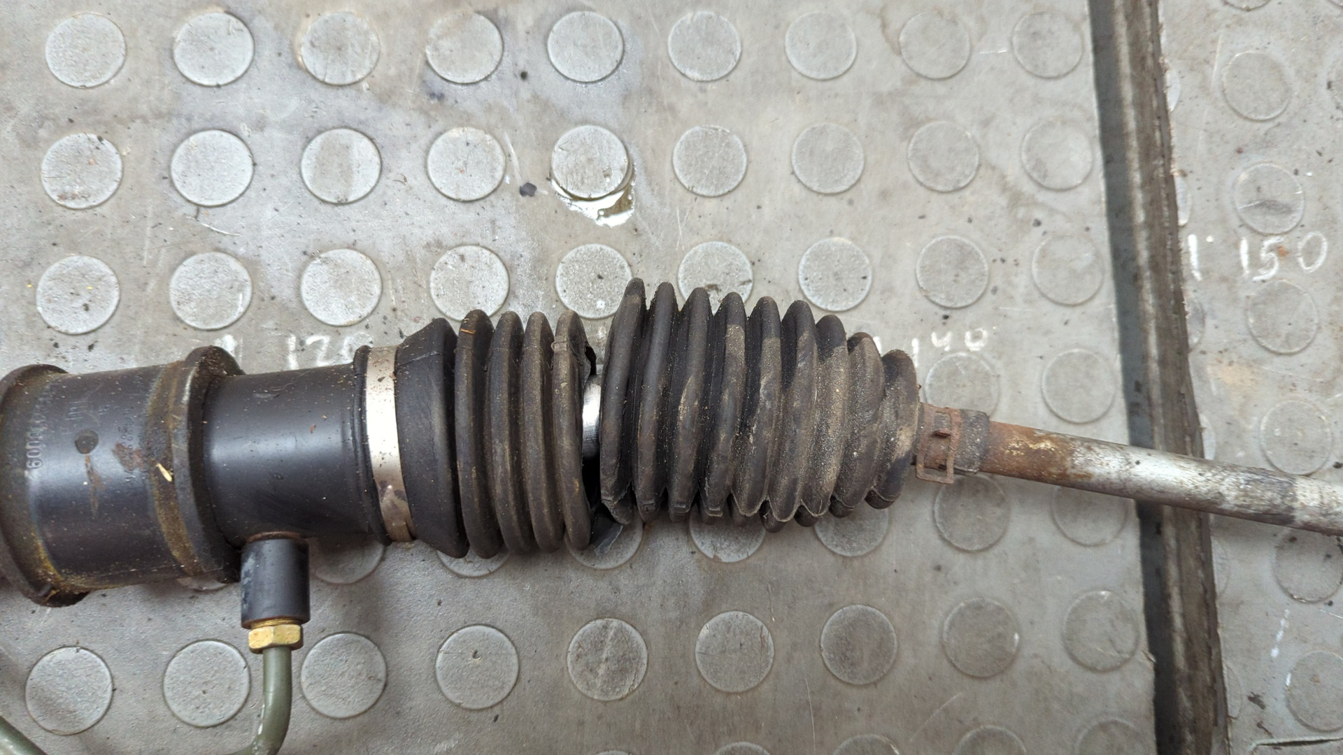 Рейка рулевая