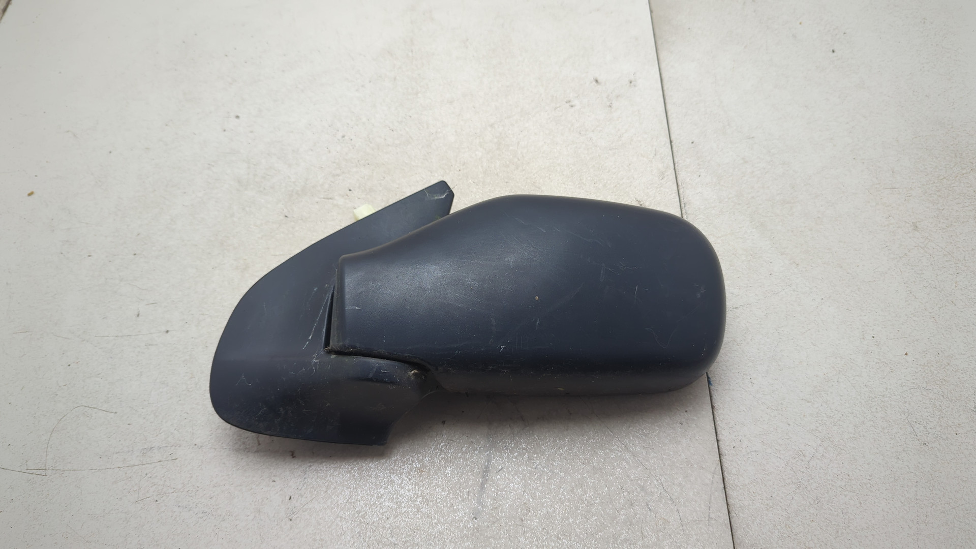 Зеркало левое электрическое